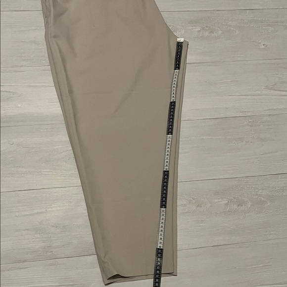 Athleta Light Beige Pants - Picture 8 of 11